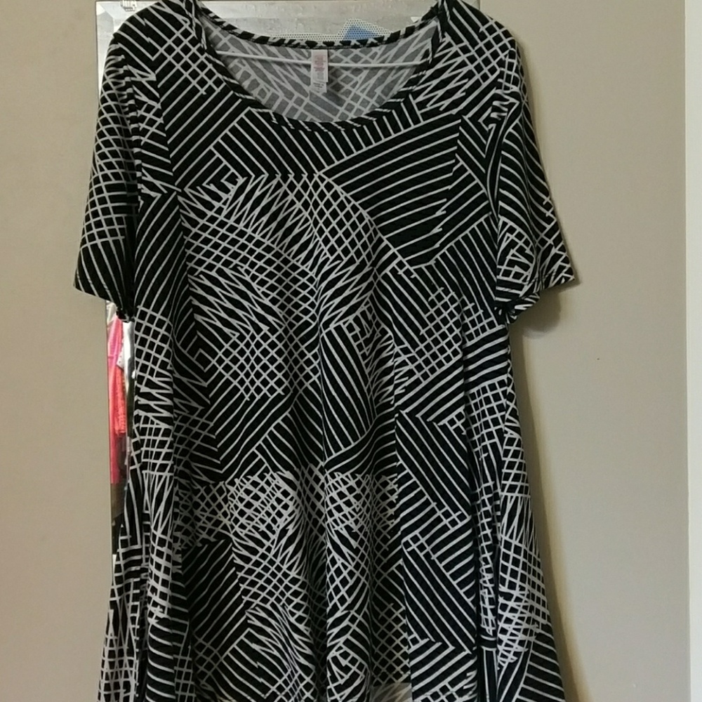 Lularoe Perfect Tee